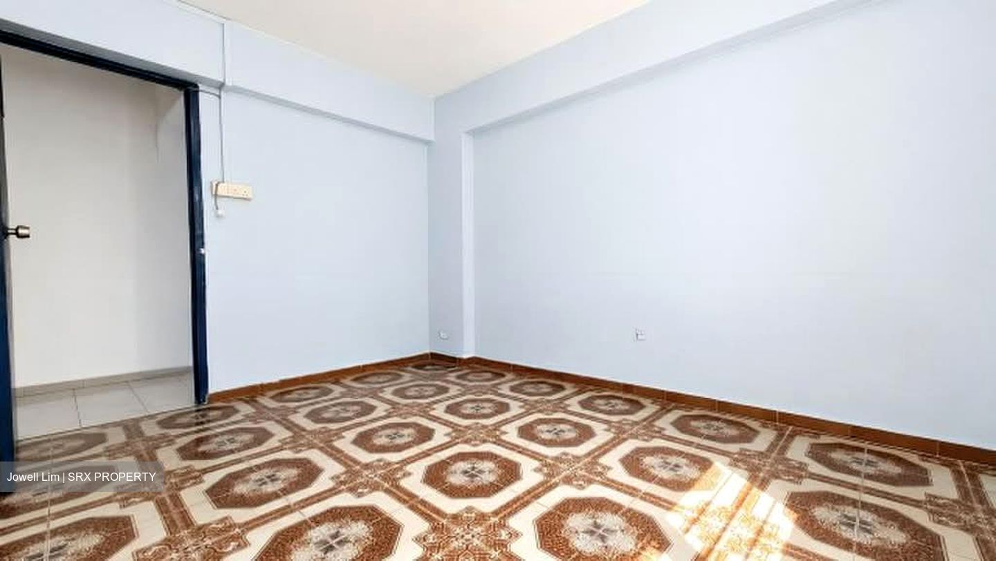 Blk 106 Woodlands Street 13 (Woodlands), HDB 4 Rooms #588896901